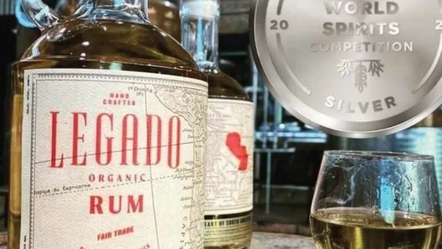 Único en Paraguay: Bertoni Gin obtuvo oro en concurso mundial y se prepara para exportar a Europa