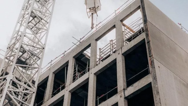 ¿Cómo y por qué los costos de la construcción seguirán subiendo?