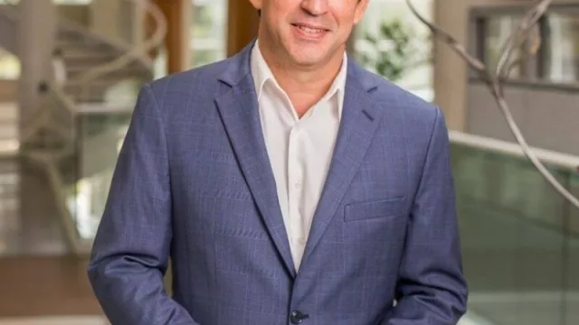 Carlos Ávalos de Visión Banco: “El 2022 se plantea con optimismo moderado, con más desafíos que oportunidades, una etapa de corrección de los desequilibrios”