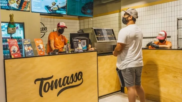 Un nuevo competidor en el mercado “pizzero": Desembarca en Córdoba Tomasso