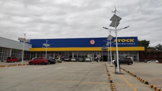Supermercados Stock apela a los paneles solares para el uso racional de energía