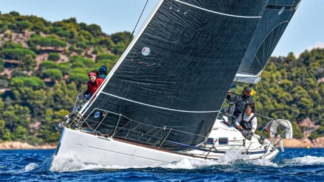 Hacia Punta en vela (Muleque te enseña a navegar)