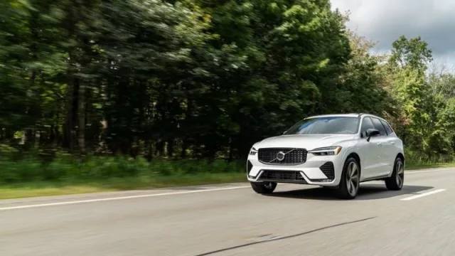 El modelo más vendido de Volvo vuelve con mejoras eléctricas en su versión híbrida