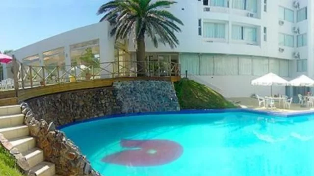 Hermético negocio (Sinergia llega a Punta y lo mantiene en secreto)