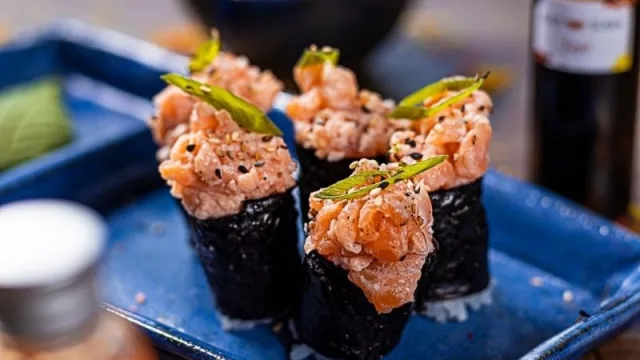 Lola Sushi: comer rico sin salir de la casa (viene con el sello de calidad de Beyond Entertainment)