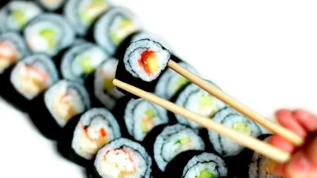 La tercera generación de la familia al frente del restaurante Sukiyaki confirma que el sushi tiene un lugar en la preferencia del paraguayo