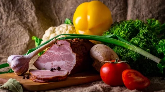 Durante enero la mayor variación de precios se dio en los alimentos (carne vacuna logró alza por mayor demanda internacional)    