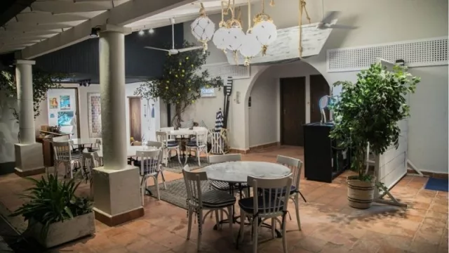 Casa Di Peroni, el estilo de vida de la costa mediterránea en San Bernardino 