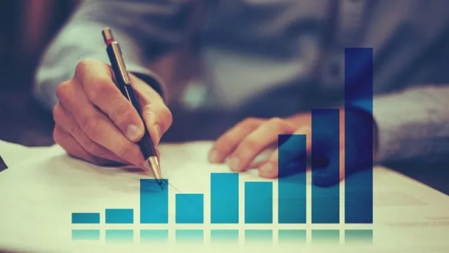 Caída será menor en el 2020 pero el agro y la construcción decrecerán en este último periodo