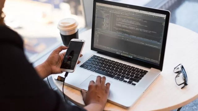 UX+UI: este diplomado virtual ayuda a optimizar la experiencia del usuario (y a ganar rentabilidad)