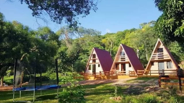 Cabañas alpinas en Pirayú: Rancho 7 propone el turismo rural en sus 52 hectáreas