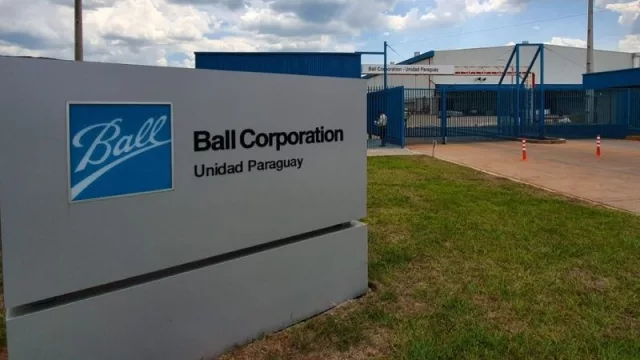 Con una planta 100% hidroeléctrica, Ball abastece a mercados de la región desde Paraguay