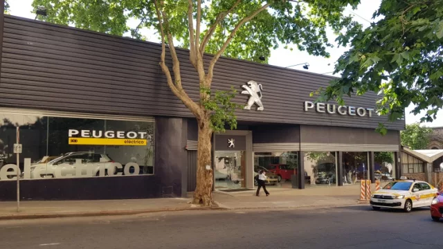 El sector automotriz uruguayo solo vende vans para repartos