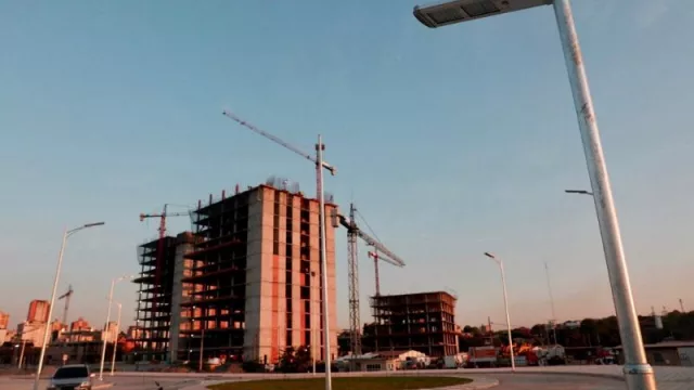 Nuevas oficinas del Estado costarán US$ 80 millones y aseguran que generará importante ahorro para la función pública