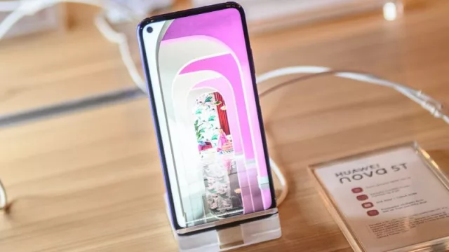 Huawei presentó en Paraguay su último lanzamiento: tiene 5 cámaras y es más veloz