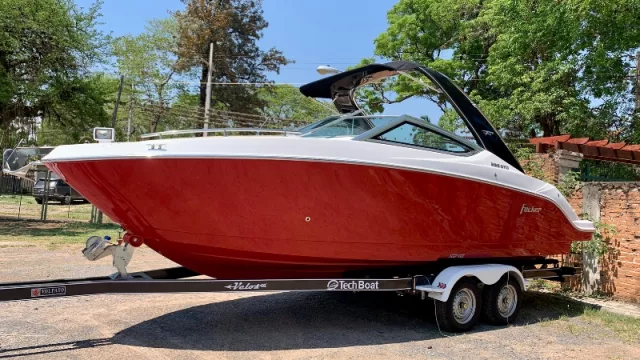 Llegó el calor y es temporada de paseos en yate, conocé estas dos embarcaciones