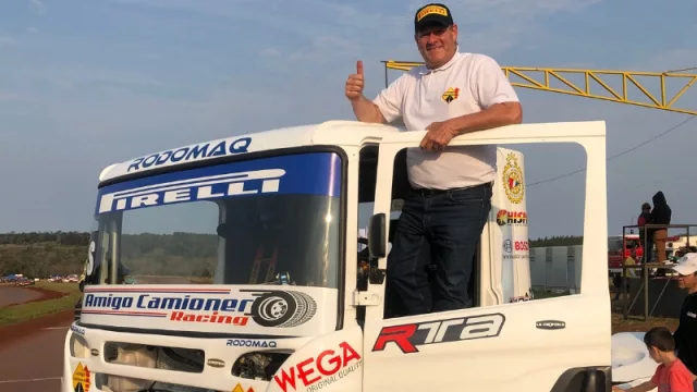 Paraguay ya tiene su primer camión de carreras y se esperan los próximos para el 2020