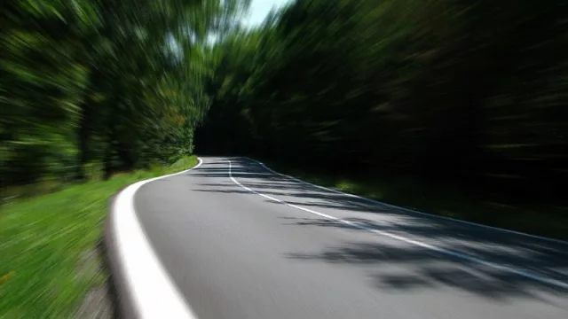 Camino se hace al andar: US$ 40 millones de inversión para rehabilitar 15.000 km de rutas