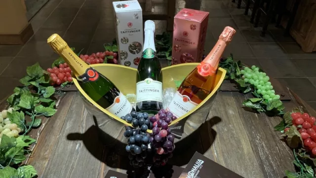 Monalisa recibió al heredero y director de la Maison Champagne Taittinger