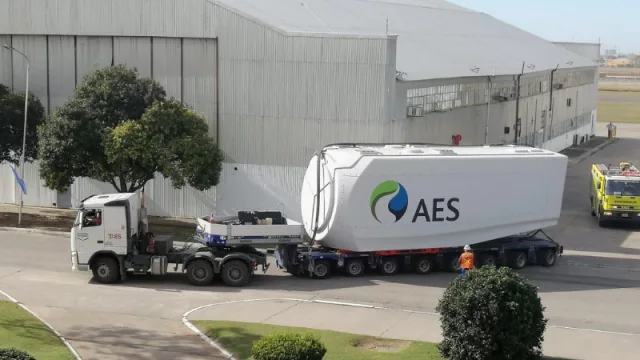 La transformación de FAdeA: el viejo galpón de los Rastrojeros ahora ensambla aerogeneradores