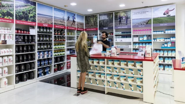 GNC, el gigante de los suplementos llega al mercado uruguayo