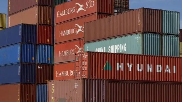 Puerto privado recomienda permanecer atentos ante desaceleración económica