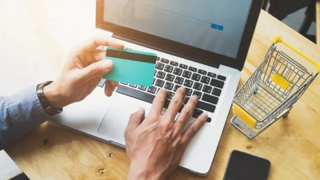 Realizar compras online con tarjetas de débito ya es posible