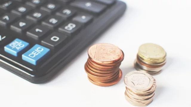 Estado recauda menos de la mitad de lo que registraba a principio de año