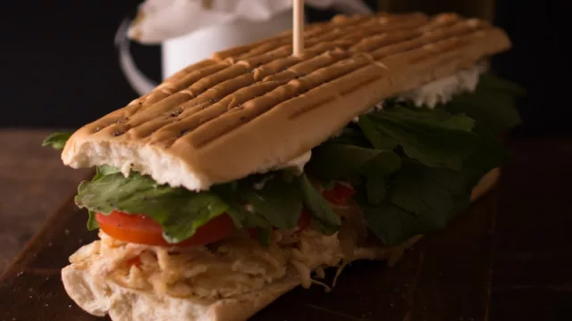 Riquísimas opciones en el TR Café - Cotidiano - Bar