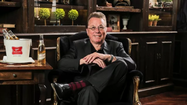 Dr. David Ryder, brewmaster de Miller Brewing Co. visitó Paraguay