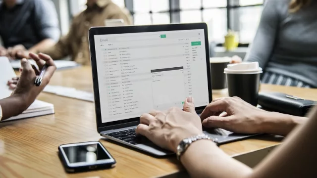 Dirección de proyectos: conocimiento esencial para el desarrollo eficiente