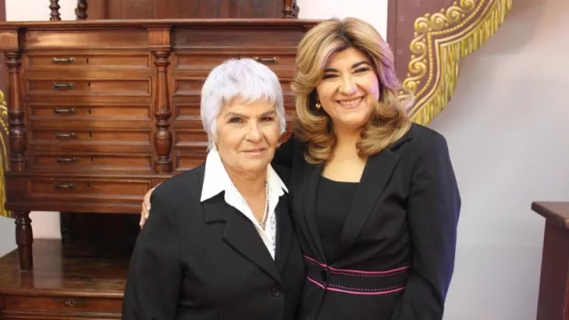 Ellas dejan todo a punto para emprender negocios