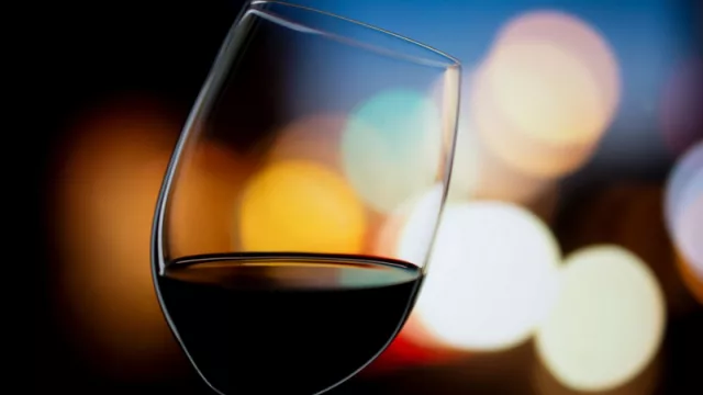 ¿Qué vinos se pueden guardar y cuáles son los cuidados básicos?