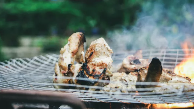 Tata espera recibir entre 3.000 a 5.000 comensales