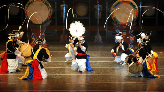Se prevé la presentación de números artísticos tradicionales.