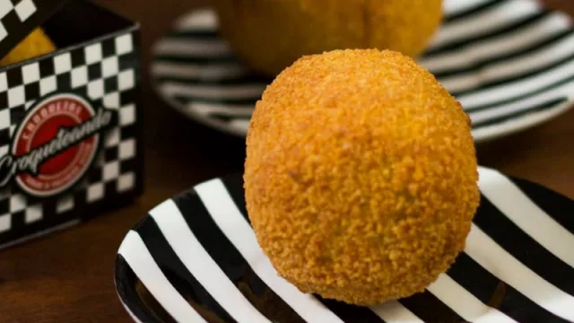 La dirección del local es Tte. Genaro Ruíz 950 c/ Padre Cardozo.