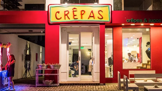 El local se encuentra sobre Senador Long 643