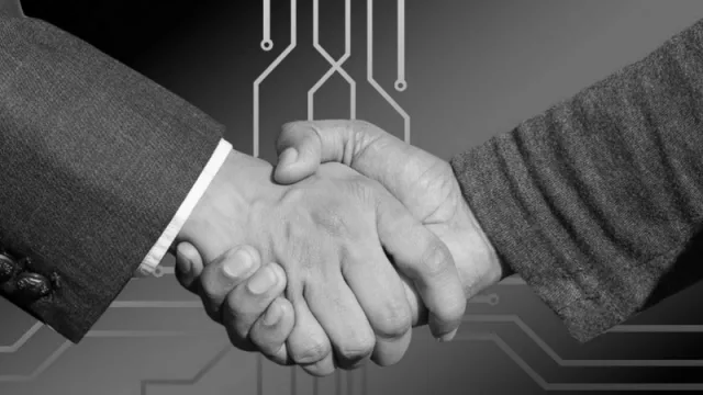 El nuevo Gobierno debe conquistar el otro país, el que no lo votó