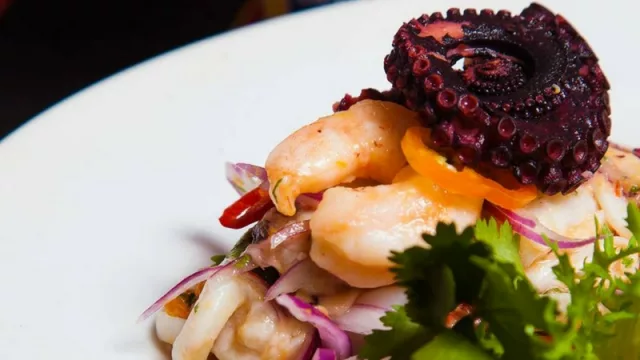 Barbacoa Peruana está ubicado en RI4 Curupayty 1021 casi Facundo Machain.