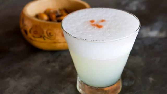 Imperdible el Pisco Sour.