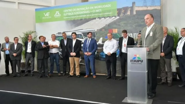 Se inaugura un nuevo centro de innovación en movilidad eléctrica
