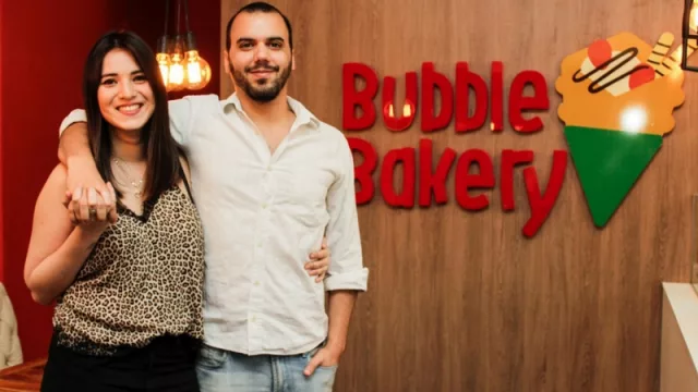 Iván Albospino y Sara Benítez, los propietarios.