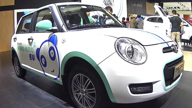 Lifan apunta a ser líder mundial en fabricación de autos sostenibles (y quiere a UY de aliado)