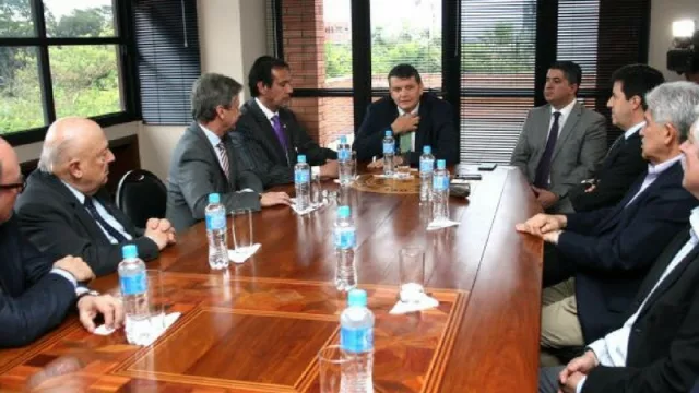 Vehículos nuevos a precios asequibles (el parque automotor de nuestro país necesita ser renovado)