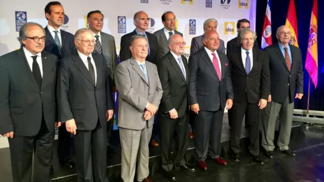 Ex Presidentes latinoamericanos debaten en Miami sobre la reinvención de los partidos políticos