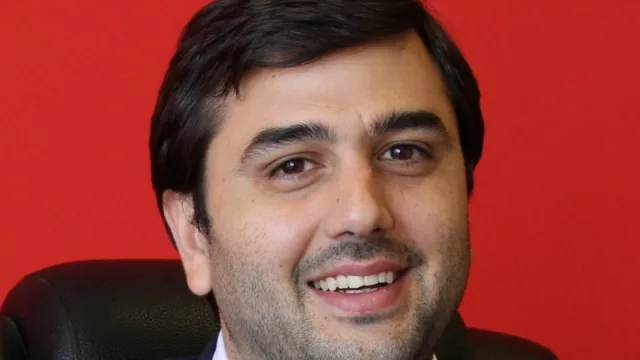  Juan Carlos Pettengill.