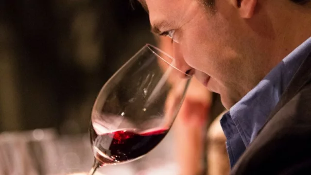 Dos cuentas de Twitter paraguayas en el Top 10 mundial del segmento Vinos