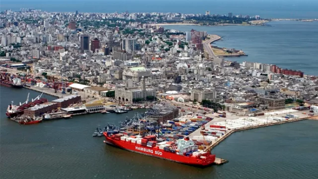 El puerto de Montevideo está más movido (más 8% entre enero y junio)