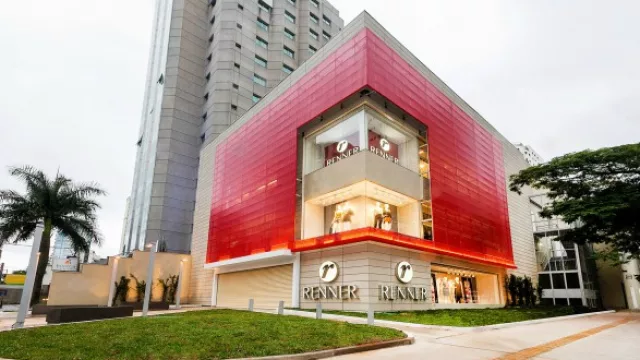 La cadena brasileña de tiendas de moda, Lojas Renner, llega a Uruguay