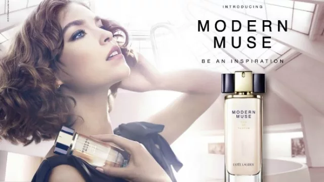 Estée Lauder inspira a las mujeres a través de la embajadora de su fragancia Modern Muse